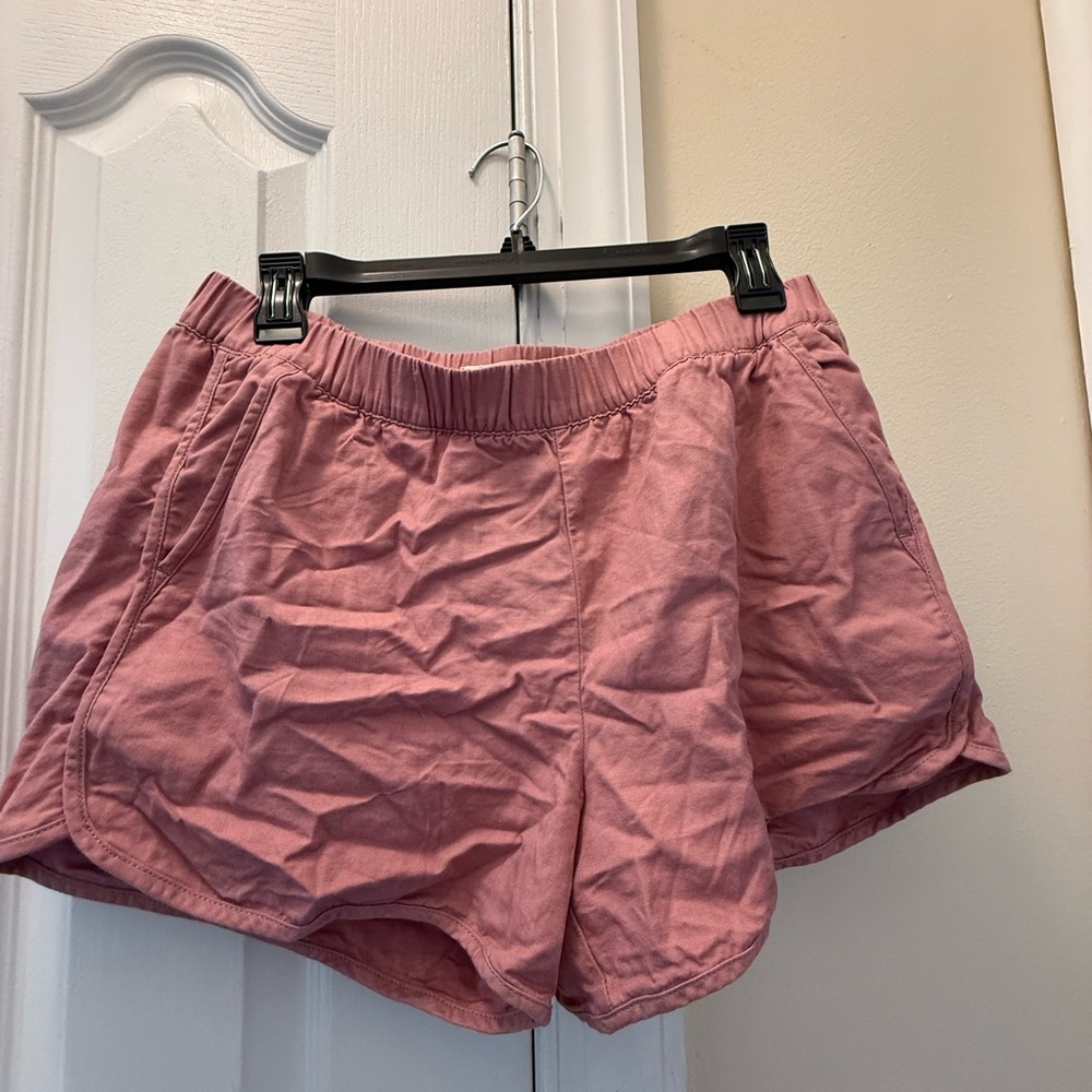 Madewell Women's Shorts in Pink